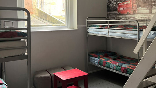 1 Klassenfahrt Hastings No5 Student Accomodation Hastings Mehrbettzimmer