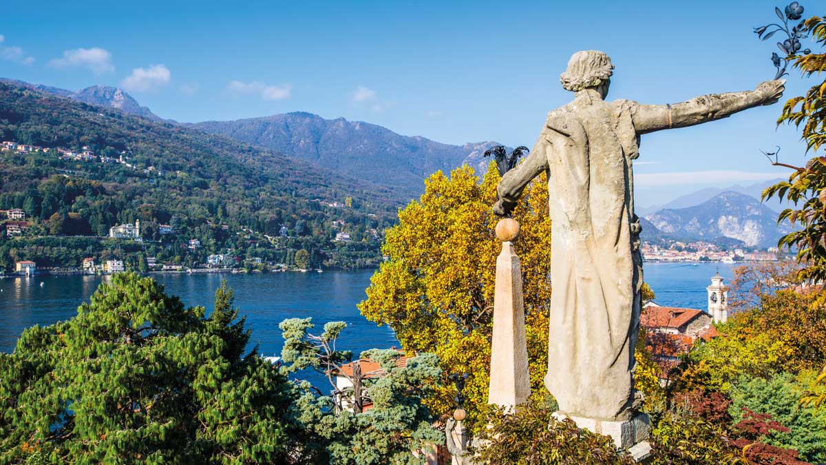 Isola Bella Statue