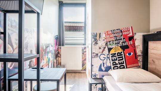 3 Klassenfahrt Antwerpen a&oAntwerpenCentraal Einzelzimmer