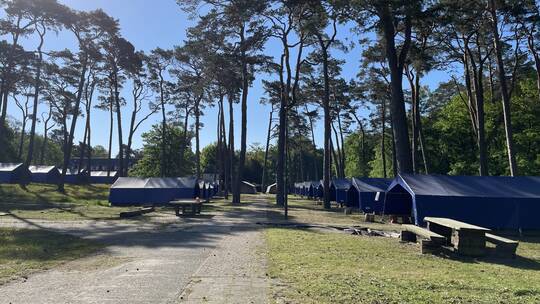 2 Klassenfahrt Usedom FerienparkAhlbeck Zelte Zeltplatz