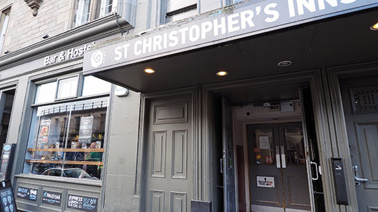 1 Klassenfahrt Edinburgh StChristophersInn Aussenansicht