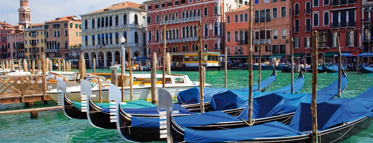 CTS-Länderspezialisten Italien Venedig mit Booten und Kanal