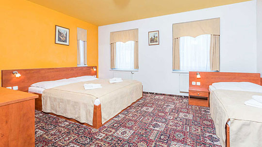 1 Klassenfahrt Prag Hotel City Central Dreibettzimmer