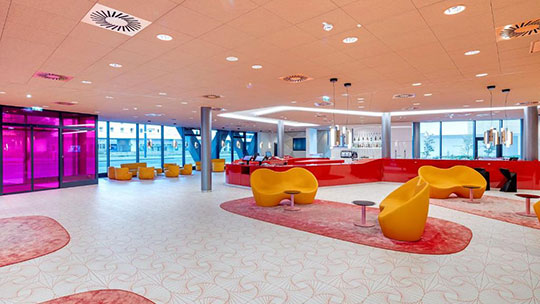 3 Gruppenreise Wien PrizebyRadissonViennaCity Lobby 3 Gruppenreise Wien PrizebyRadissonViennaCity Lobby