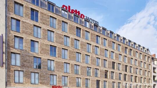 1 Klassenfahrt Berlin alettoPotsdamerPlatz Aussenansicht