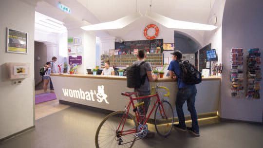 1 Klassenfahrt Budapest WombatsCityHostelBudapest Rezeption