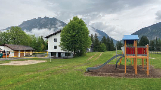 3 Klassenfahrt Zugspitzregion JugendherbergeMittenwald Gelände