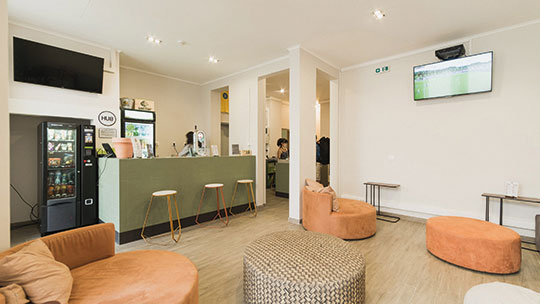 2 Klassenfahrt Lissabon WOTPatio Bar