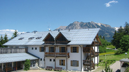 1 Klassenfahrt Oberstdorf JH Aussenansicht 1 Klassenfahrt Oberstdorf JH Aussenansicht