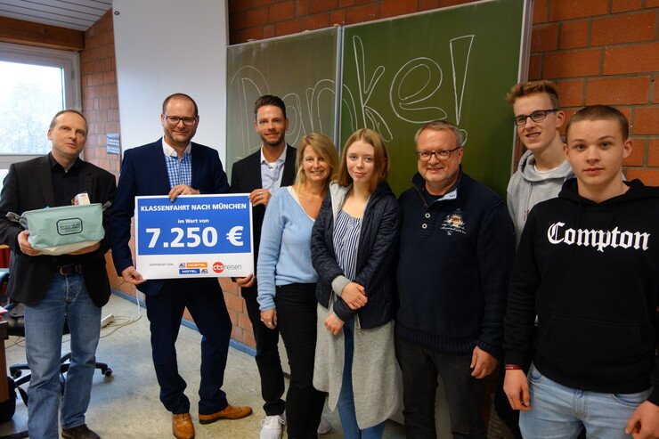 Klasse fährt dank einer Spende nach München