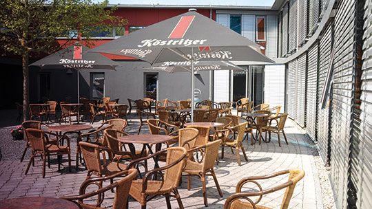 3 Klassenfahrt Heidelberg JH Terrasse