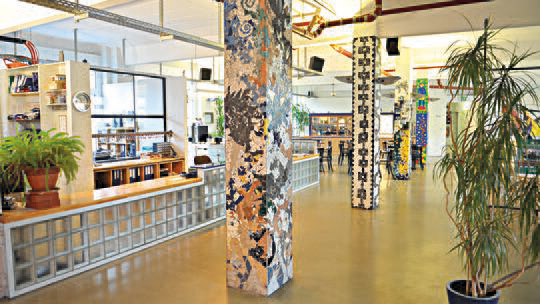 1 Klassenfahrt Berlin HotelTransitLoft Rezeption