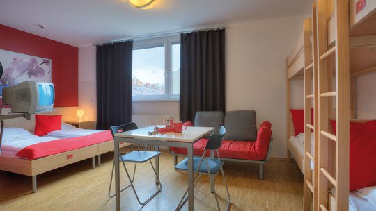MEININGER Hotel Wien Hauptbahnhof MEININGER Hotel Wien Hauptbahnhof
