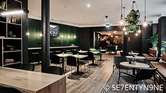 3 Klassenfahrt Leipzig Groners Fruestuecksraum