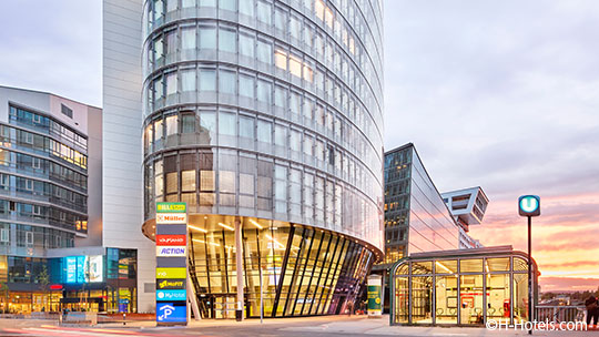 1 Gruppenreise Wien H2HotelWien Aussenansicht 1 Gruppenreise Wien H2HotelWien Aussenansicht