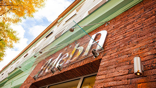 1 Klassenfahrt Prag Hotel Adeba Aussenansicht