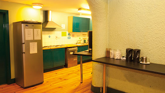 3 Klassenfahrt Dublin AshfieldHostel Selbstversorger Kueche