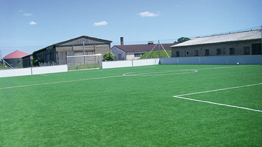 3 Klassenfahrt BrandenburgischeSeen JugenddorfRuppinerSee Fußballplatz