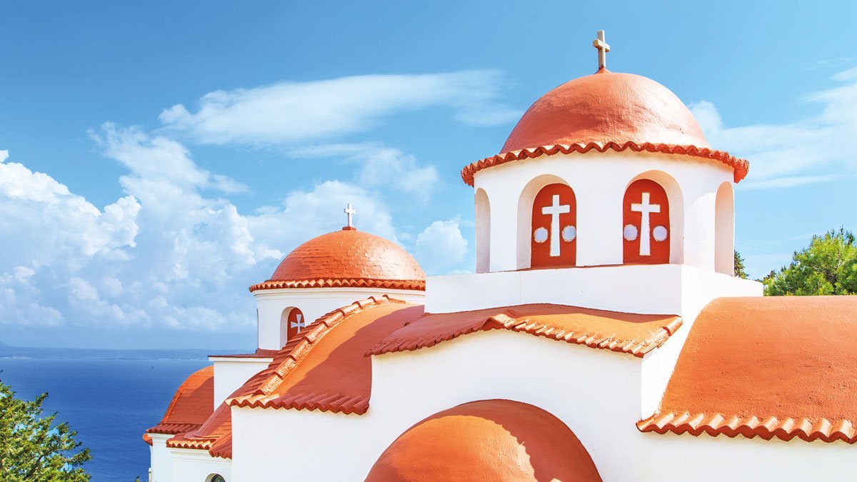 Blick auf eine schöne Kirche in Zypern