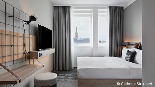 1 Gruppenreise Deutschland MoxyDuesseldorfCityCenter Zimmer 1 Gruppenreise Deutschland MoxyDuesseldorfCityCenter Zimmer