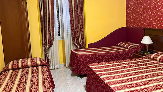 1 Klassenfahrt Rom Hotel Oriente MBZ1 1 Klassenfahrt Rom Hotel Oriente MBZ1