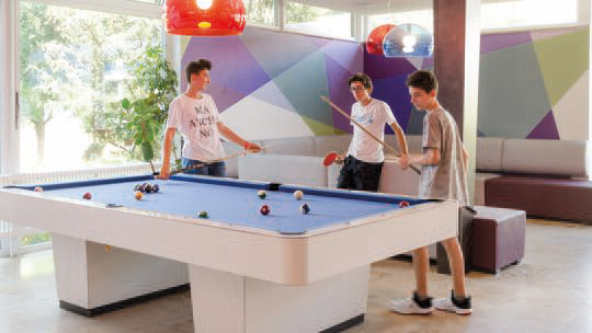 2 Klassenfahrt Bodenseeregion JugendgästehausBadSchussenried Freizeithalle