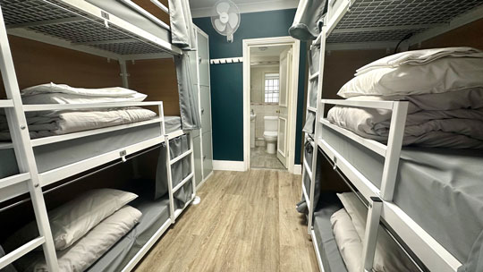 1 Klassenfahrt London SmartHydeParkViewHostel Mehrbettzimmer