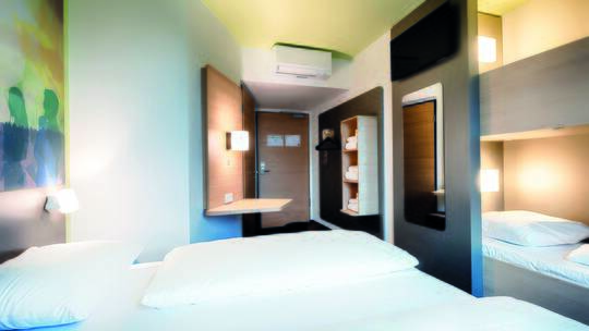 1 Klassenfahrt Strasbourg B&BHotelKehl Mehrbettzimmer