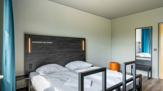 4 Klassenfahrt Berlin a&oBerlinKolumbus Doppelzimmer