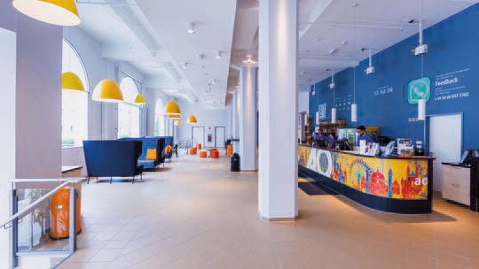 1 Klassenfahrt Bremen a&o Lobby 1 Klassenfahrt Bremen a&o Lobby