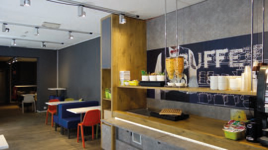 5 Klassenfahrt Strasbourg IbisBudgetHotelStrasbourgCentreRepublique Frühstück