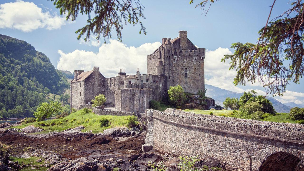 Outlander Eilean Donan Castle