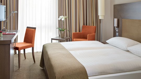 InterCity Hotel Berlin Hauptbahnhof InterCity Hotel Berlin Hauptbahnhof