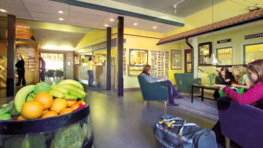 2 Klassenfahrt Stockholm JugendherbergeZinkensdamm Lobby