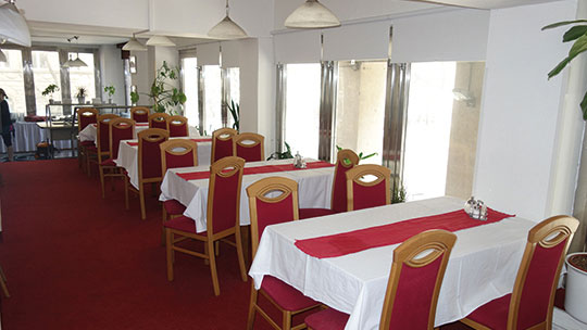 1 Klassenfahrt Prag Hotel Legie Fruehstuecksraum