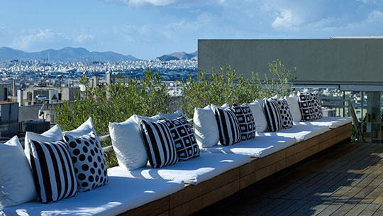 2 Gruppenreise Athen HotelFresh Pooldeck 2 Gruppenreise Athen HotelFresh Pooldeck