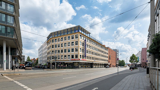 5 Klassenfahrt Nuernberg ao Fassade