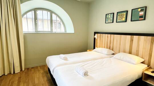 2 Klassenfahrt Strasbourg ThePeopleHostelStrasbourg Doppelzimmer