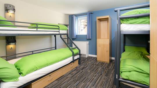 4 Klassenfahrt Cambridge YHACambridge Vierbettzimmer