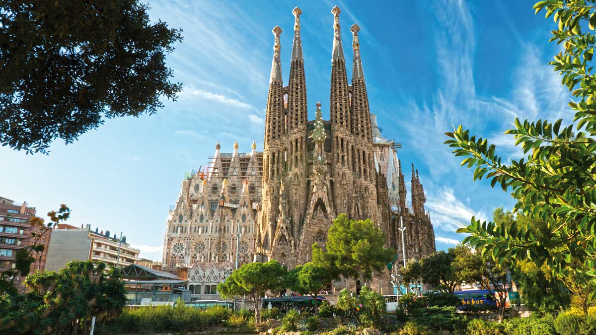 Klassenfahrt Barcelona und die Costa Maresme Sagrada Familia in Barcelona