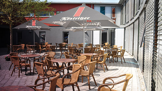 3 Klassenfahrt Heidelberg JH Terrasse