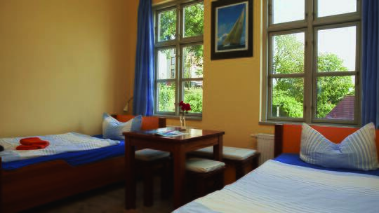 4 Klassenfahrt Rügen HausamSund Doppelzimmer