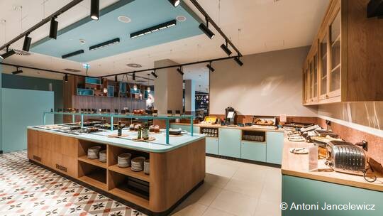 4 Klassenfahrt Krakau MEININGERHotelKrakowCentrum Fruehstuecksbuffet