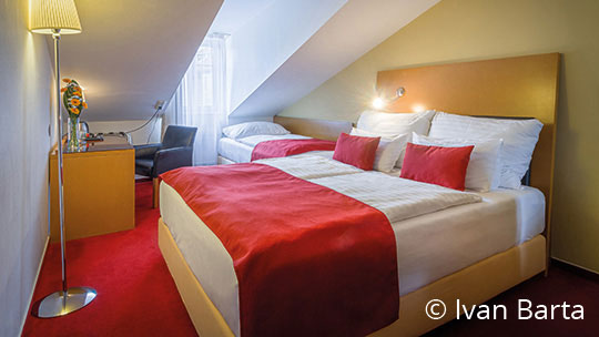 2 Klassenfahrt Prag Hotel Theatrino Dreibettzimmer