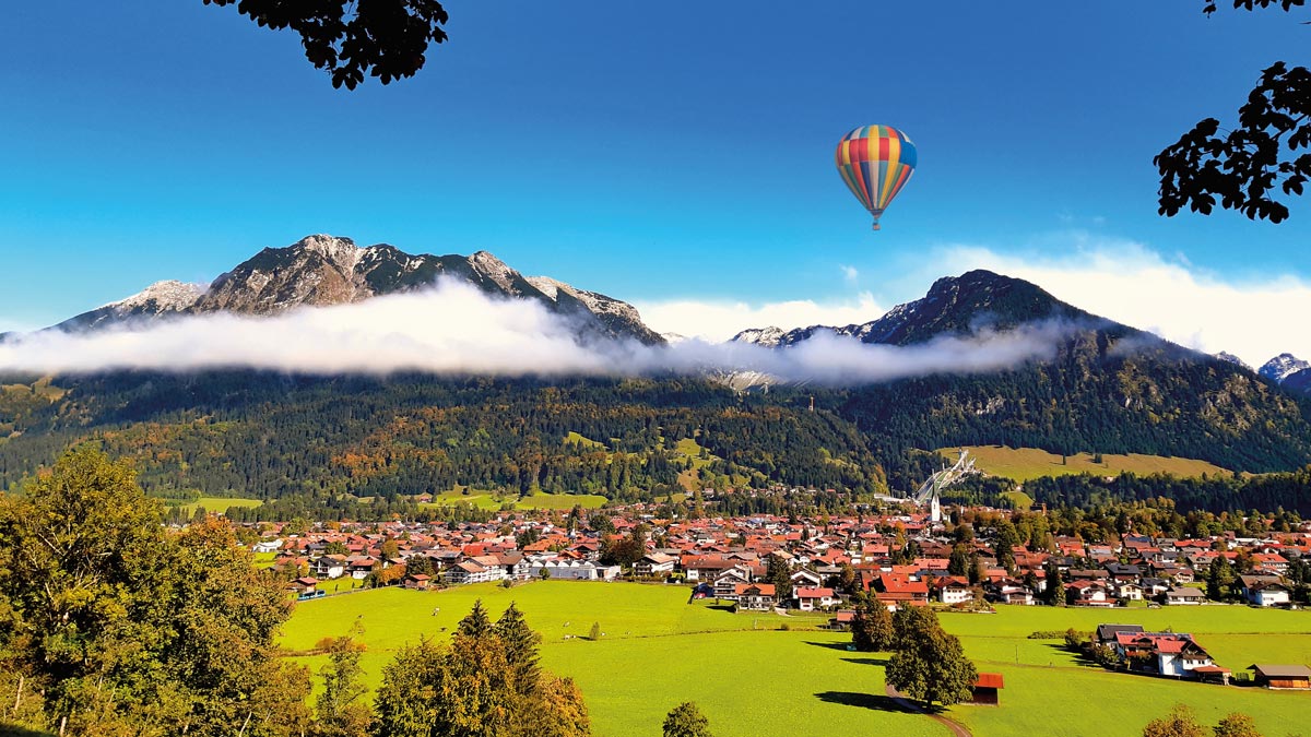 Panoramasicht über Oberstdorf im Allgäu