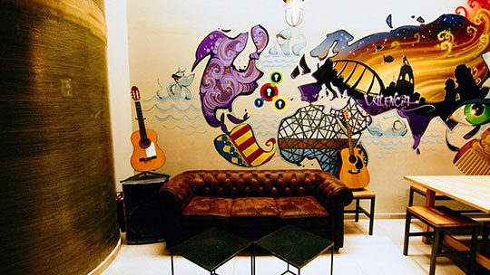 5 Klassenfahrt Valencia HostelPurpleNest Gemeinschaftsbereich 5 Klassenfahrt Valencia HostelPurpleNest Gemeinschaftsbereich