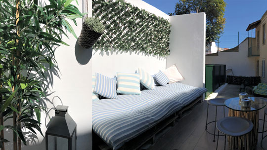 6 Klassenfahrt Lissabon Back to Lisbon Terasse