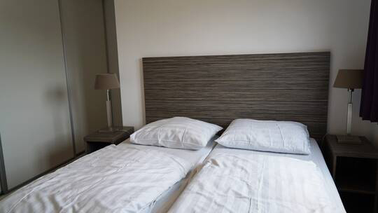 3 Klassenfahrt Noordwijk EuroParcsNoordwijkseDuinen Schlafzimmer