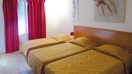 Hotel Azuréa ★★/★★★ Hotel Azuréa ★★/★★★