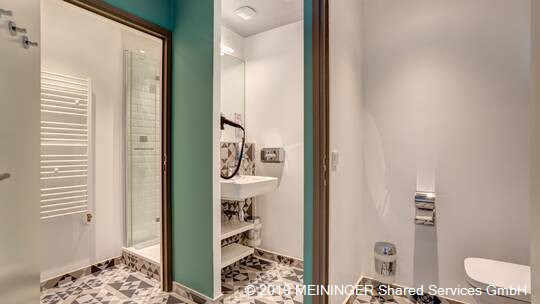 3 Klassenfahrt Paris MEININGERHotelParisPortedeVincennes Badezimmer